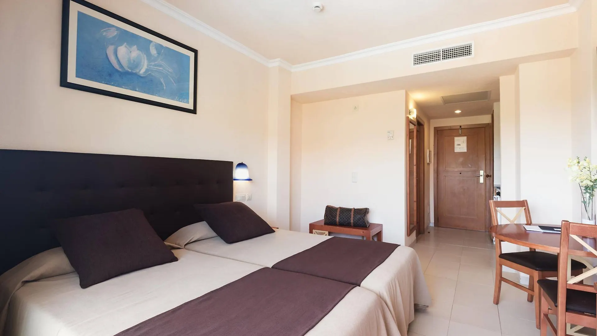 ****  Aparthotel Green Garden Cala Ratjada  Spain